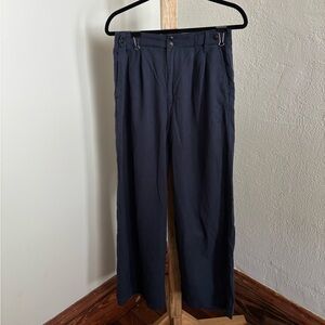 Navy Blue Madewell Harlow Pants in size 4 | Wide-Leg Pants | Casual Dress Pants